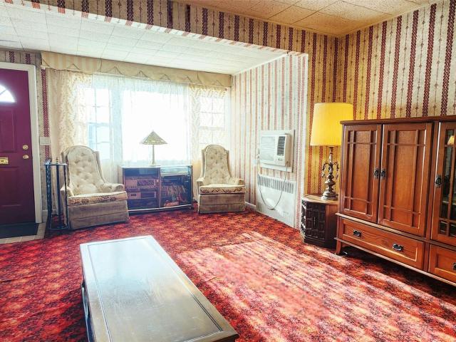 House for sale in Queens County, New York
