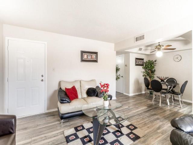Condo for sale in Dallas, Texas