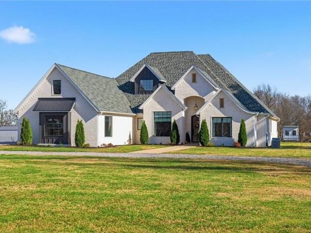 House for sale in Ark