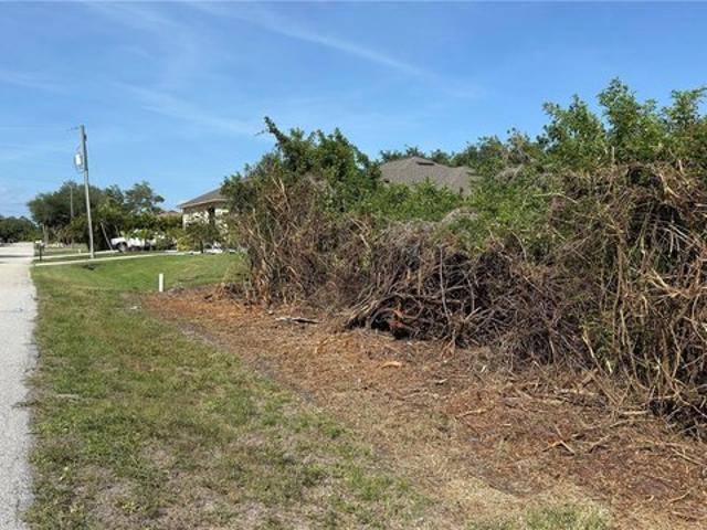 Land for sale in Port Charlotte, Florida