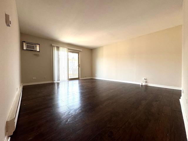 Condo for sale in Forest Park, Illinois