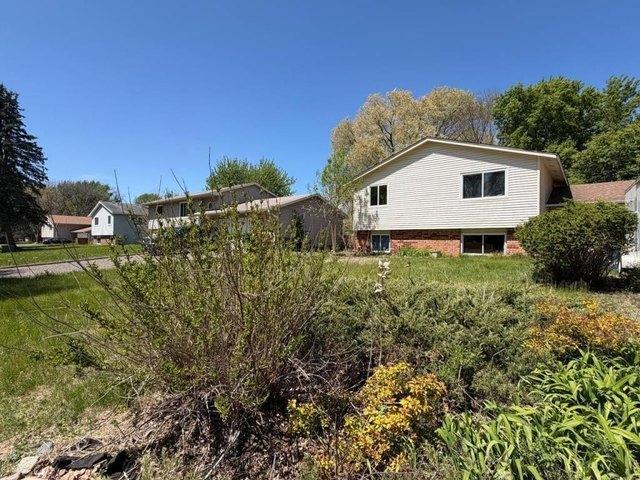 House for sale in Hennepin, Minnesota