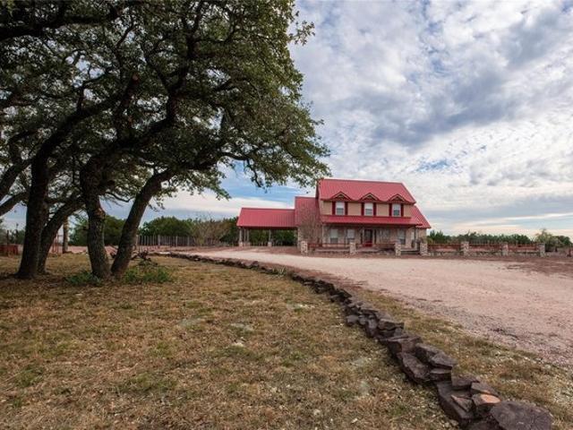 Farm for sale in Dublin, Erath County