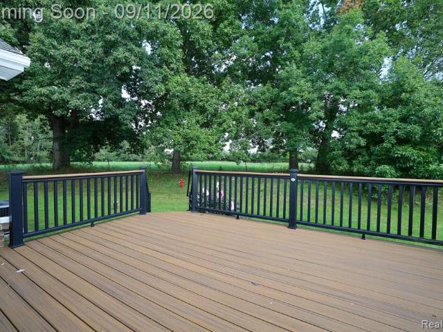 Condo for sale in Springfield Charter Township, Oakland County