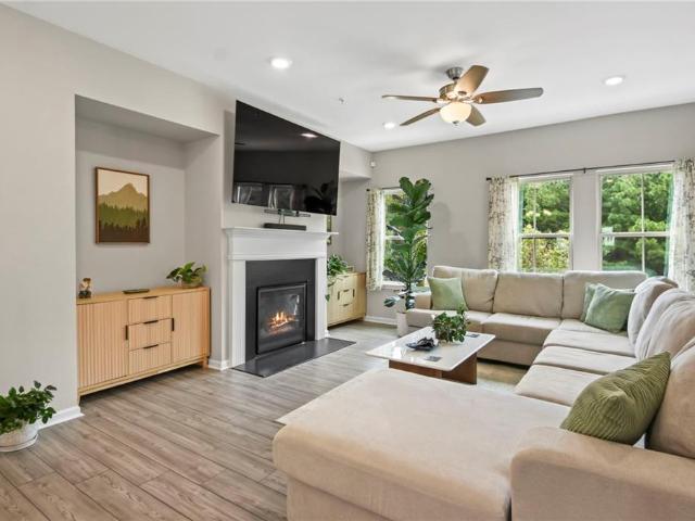 Townhouse for sale in Woodstock, Georgia