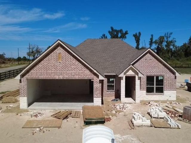 House for sale in Tyler, Smith County