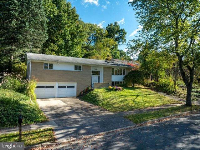 House for sale in College Heights, State College