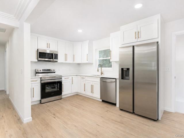 House for sale in North Bellport, Town of Brookhaven