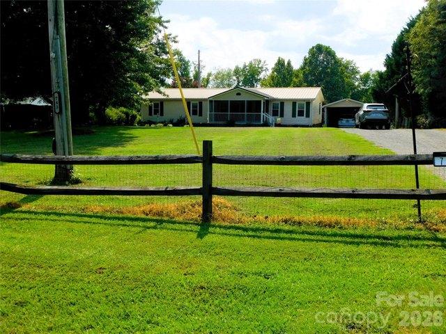 House for sale in Mount Gilead, North Carolina