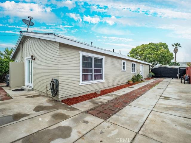 House for sale in Long Beach, California