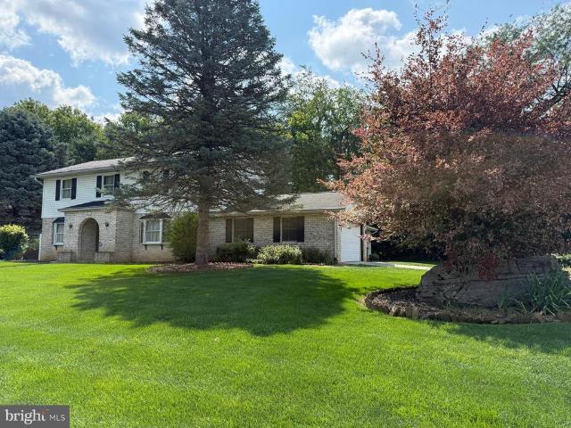 House for sale in Cumberland, Pennsylvania