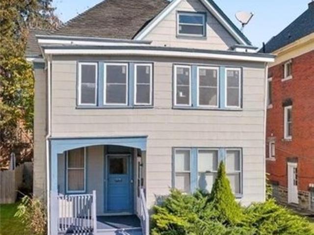 House for sale in Pittsburg, Pennsylvania