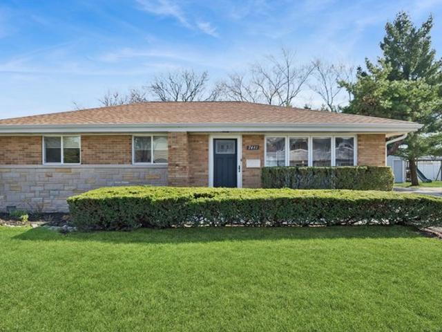 House for sale in Morton Grove, Illinois