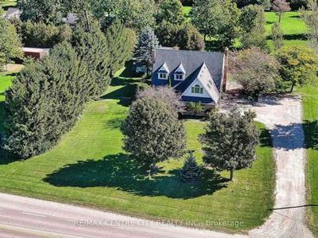House for sale in Central Elgin, Southwestern Ontario