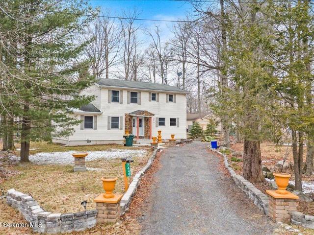 House for sale in Cresco, Pennsylvania