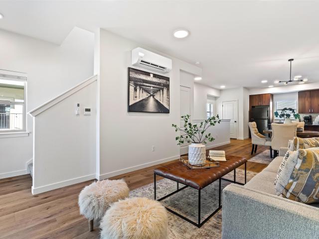 Townhouse for sale in Garden City