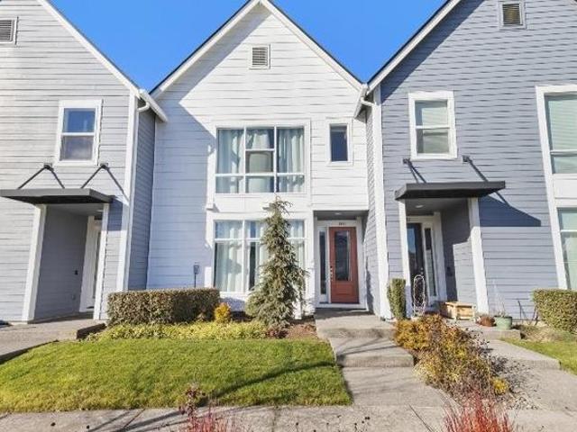 Townhouse for rent in Oregonia