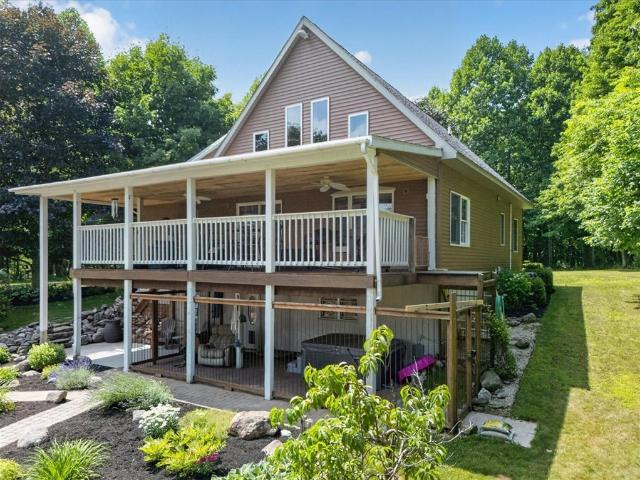 House for sale in Wolcott, New York