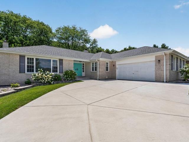 House for sale in Palos Heights, Illinois