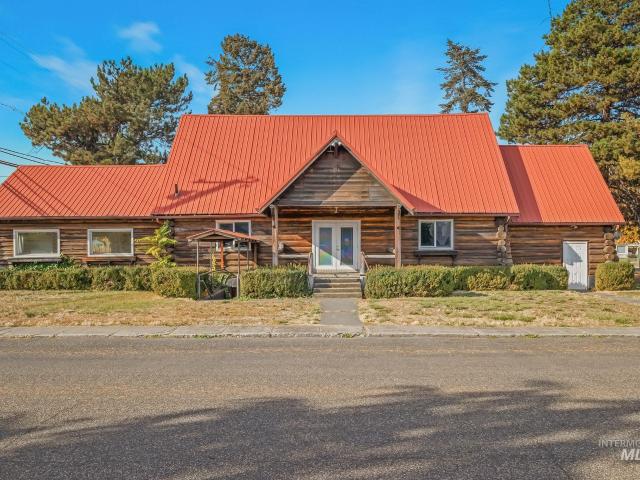 Commercial for sale in Clarkston, Asotin County