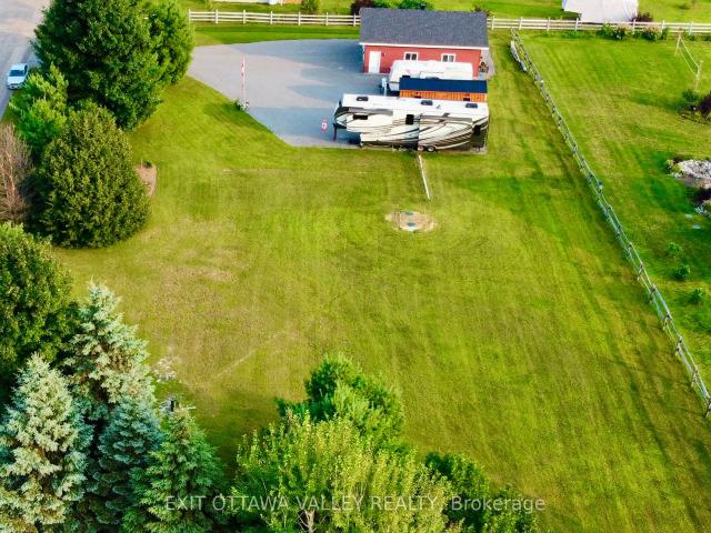 Land for sale in Renfrew, Ontario