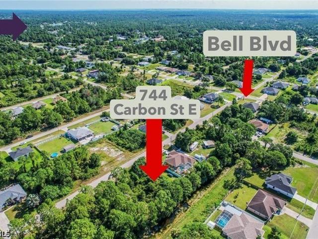 Land for sale in Lehigh Acres, Florida
