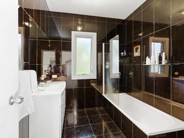 Property for sale in Riverhead