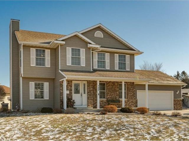 House for sale in Eyota, Minnesota