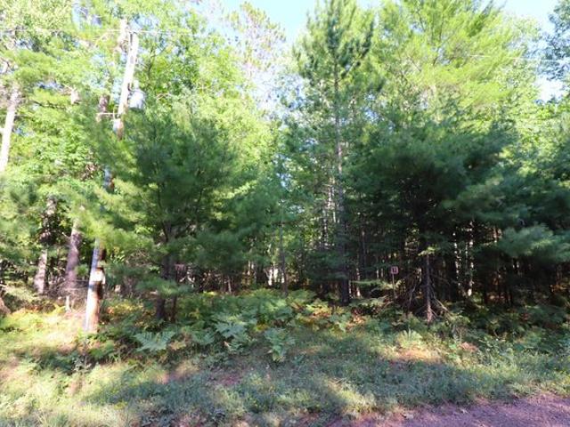Land for sale in La Pointe, Town of La Pointe