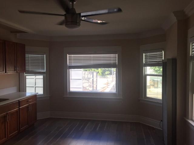 Apartment for rent in Long Beach, California