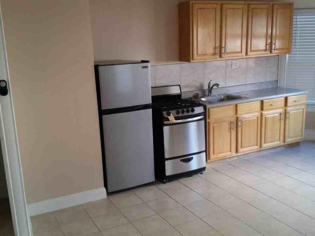 Apartment for rent in Long Beach, California