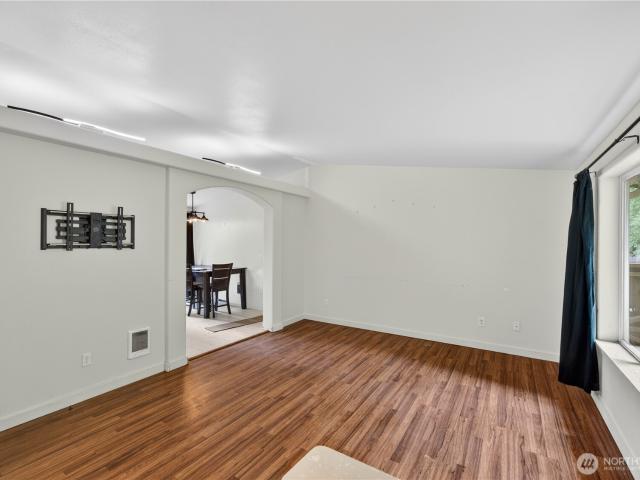 House for sale in Washington