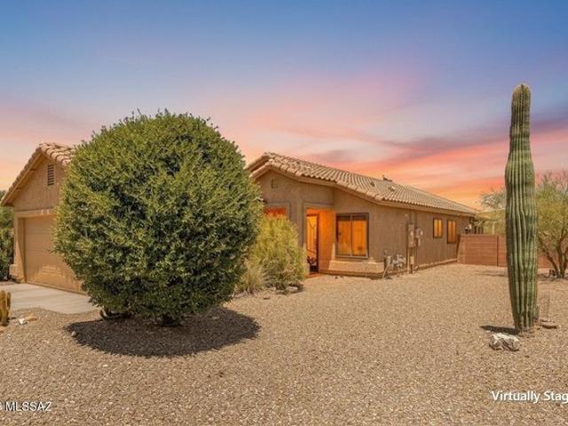 House for sale in Green Valley, Arizona