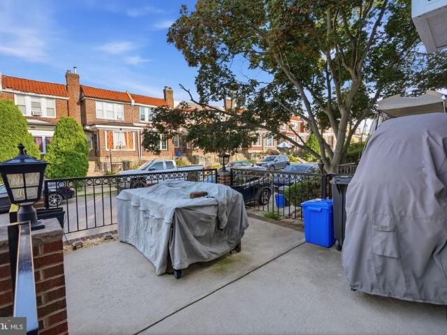 Townhouse for sale in Philadelphia, Pennsylvania