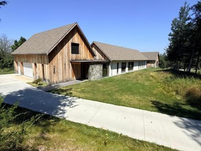 House for sale in Hennepin, Minnesota
