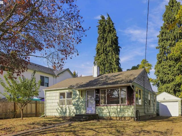 House for sale in Saint Johns, Portland