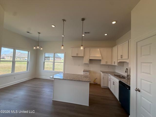 House for sale in Nesbit, Mississippi