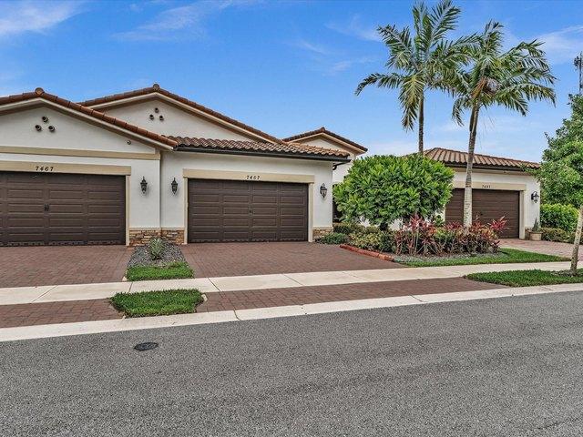 House for sale in Parkland, Florida