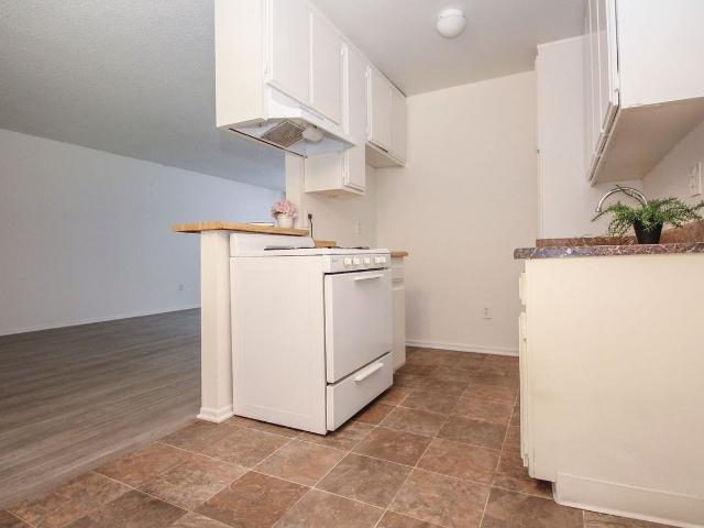 Apartment for rent in Sherman Oaks Neighborhood Council District, Canoga Park