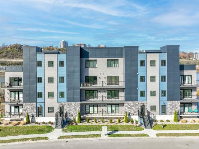Condo for sale in Campbell, Kentucky