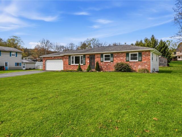 House for sale in Mercer, Pennsylvania