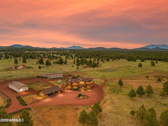 House for sale in Parks, Arizona