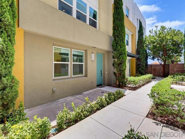 Townhouse for sale in Chula Vista, California
