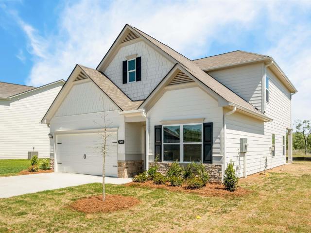 House for sale in Columbiana, Alabama