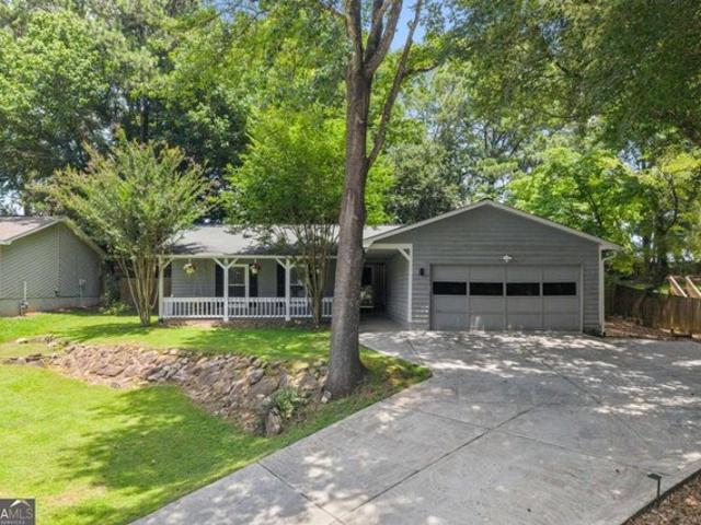 House for sale in Roswell, Georgia