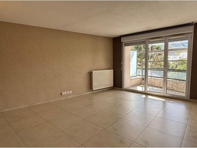 Appartement location à Annecy, Quintal