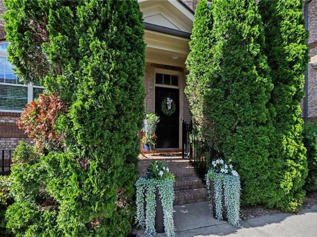 Townhouse for sale in Sandy Springs, Georgia