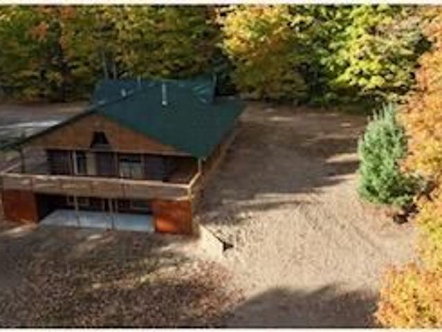 House for sale in Grayling