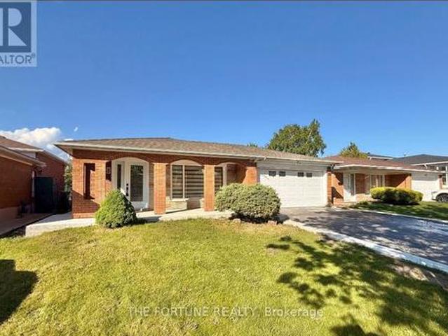 House for sale in Mississauga, Ontario
