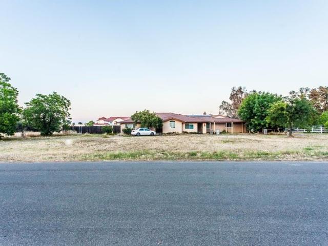 House for sale in Clovis, California